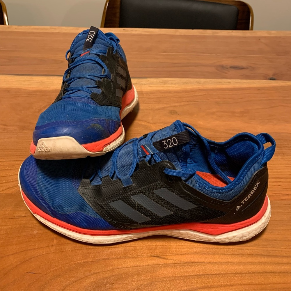 Adidas Terrex Agravic xt 320 Mens size 10